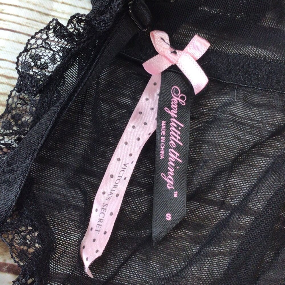 Victoria's Secret Sexy Little Thing Black Sheer Sexy Apron Garter Belt - Picture 5 of 5